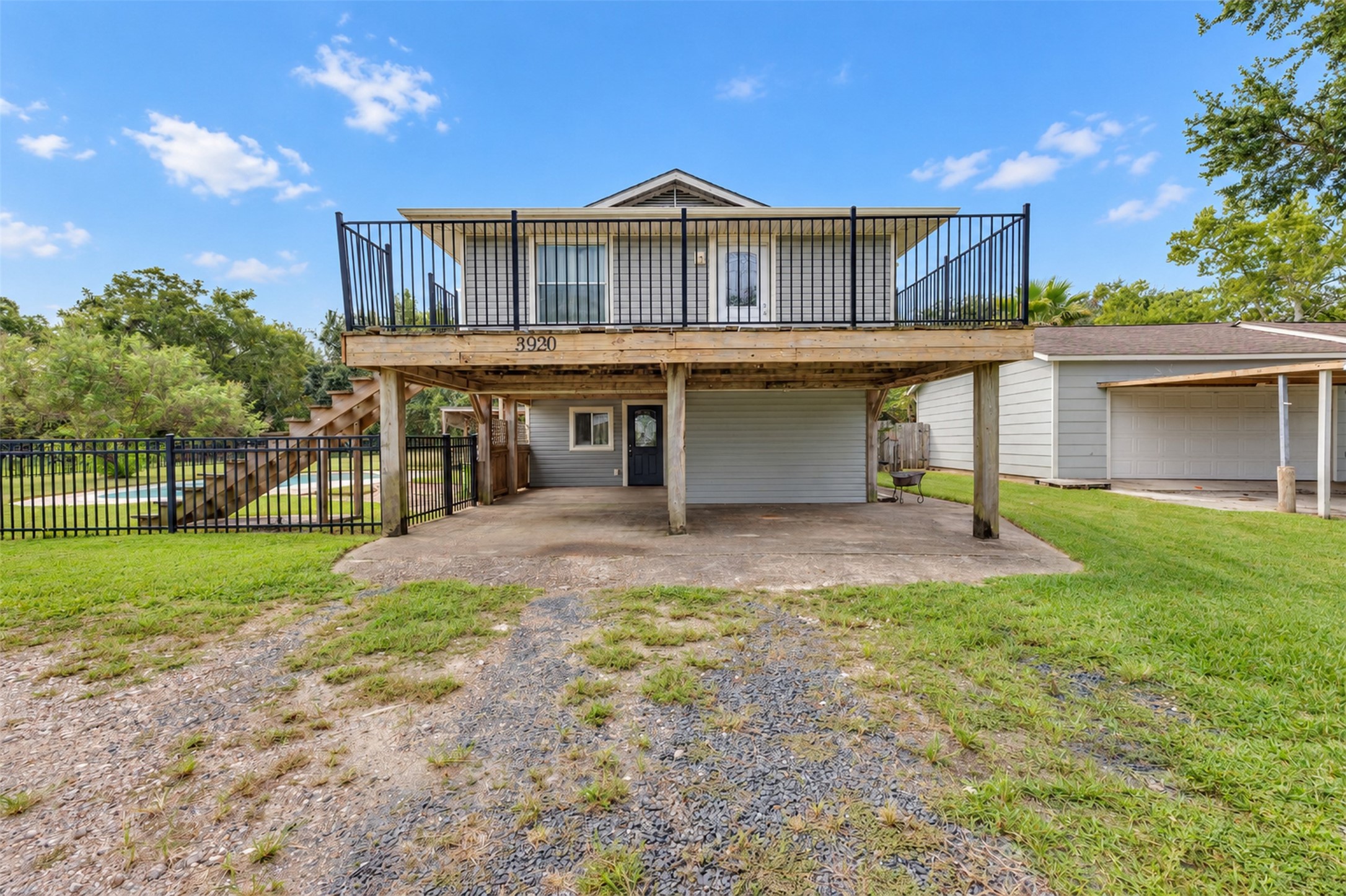 3920 Stewart Road Property Photo 1