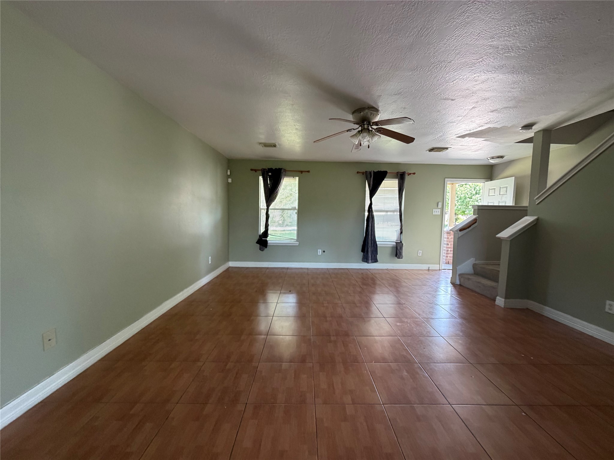 2615 Meiko Drive Property Photo 3