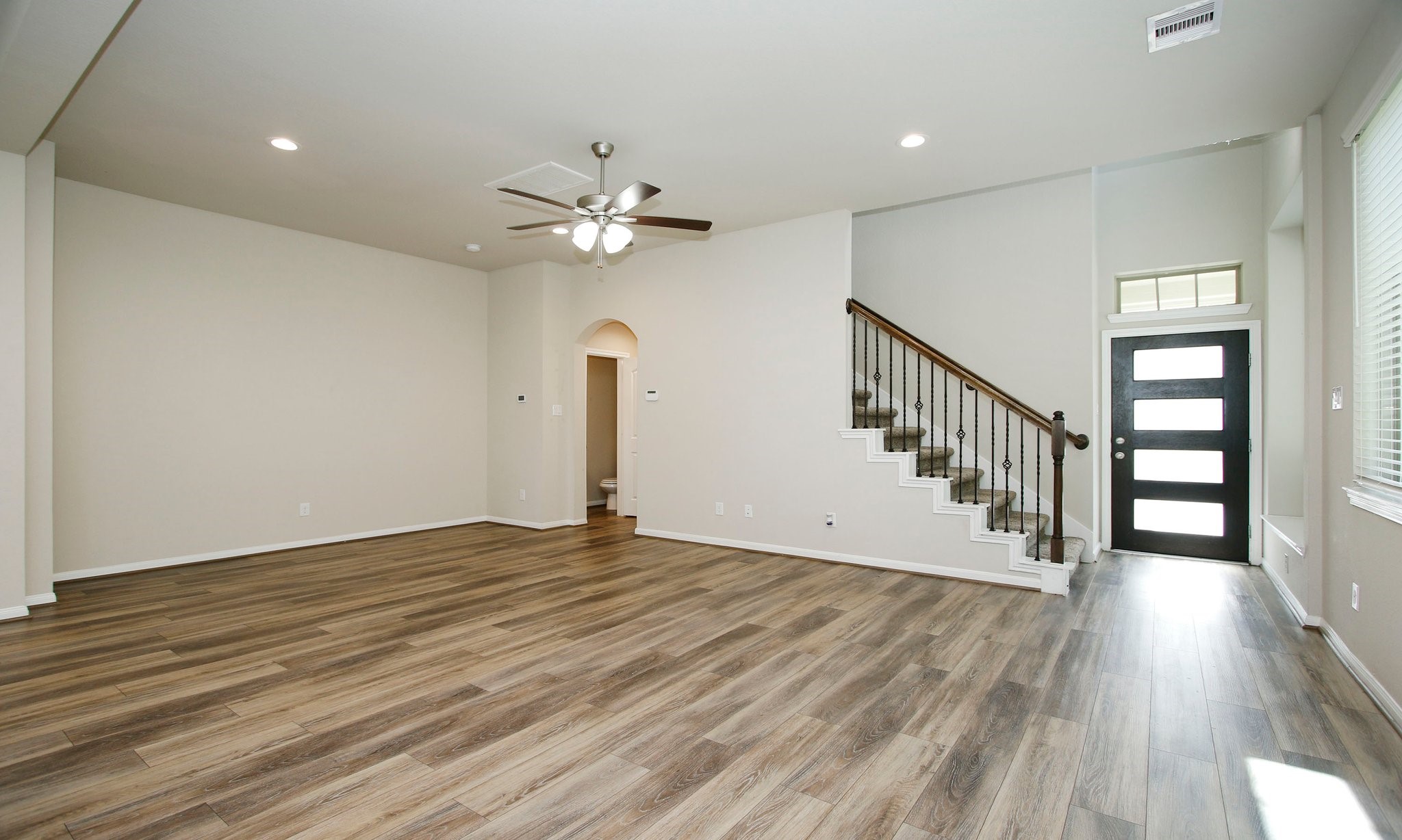 239 Biltmore Loop Property Photo 10