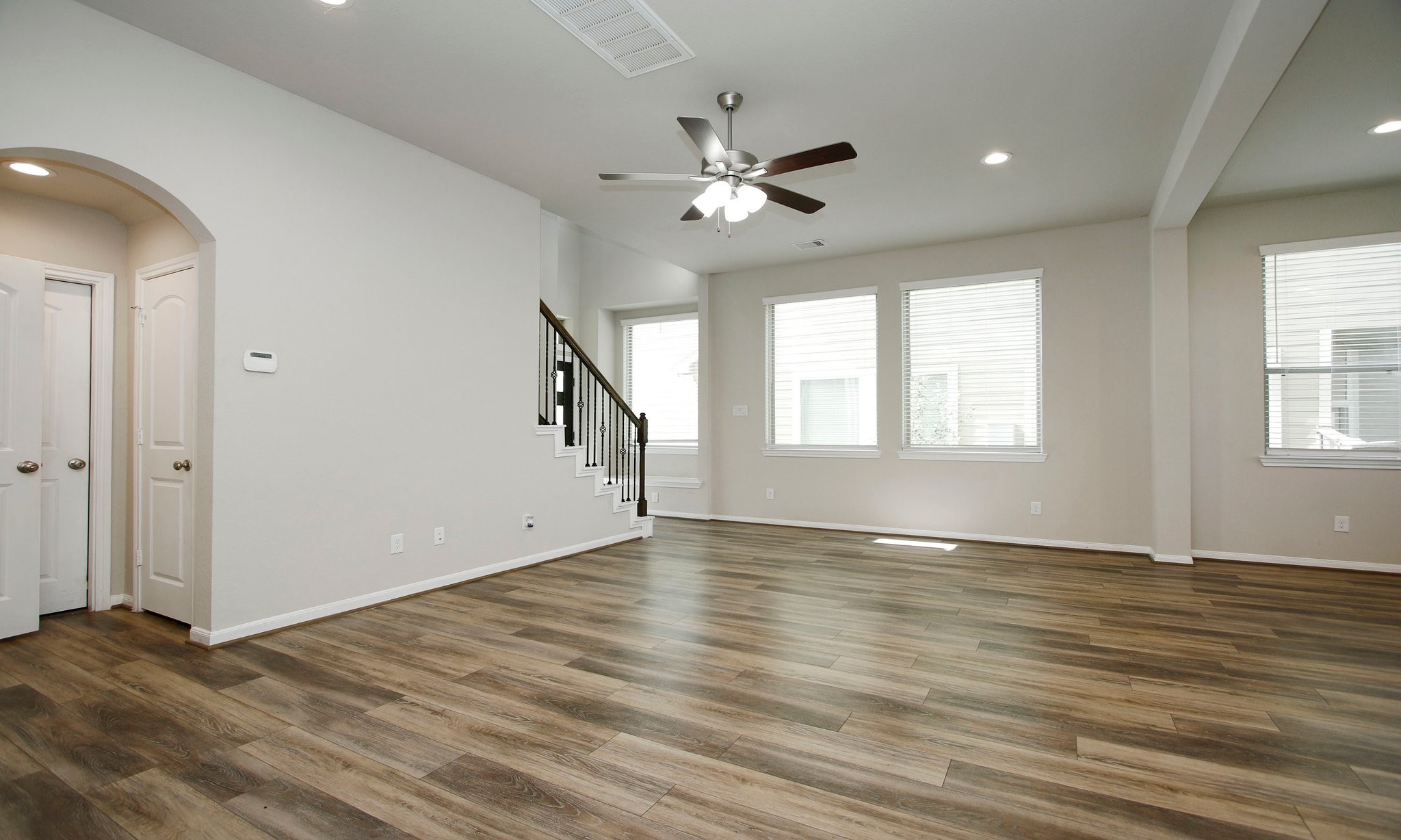 239 Biltmore Loop Property Photo 11