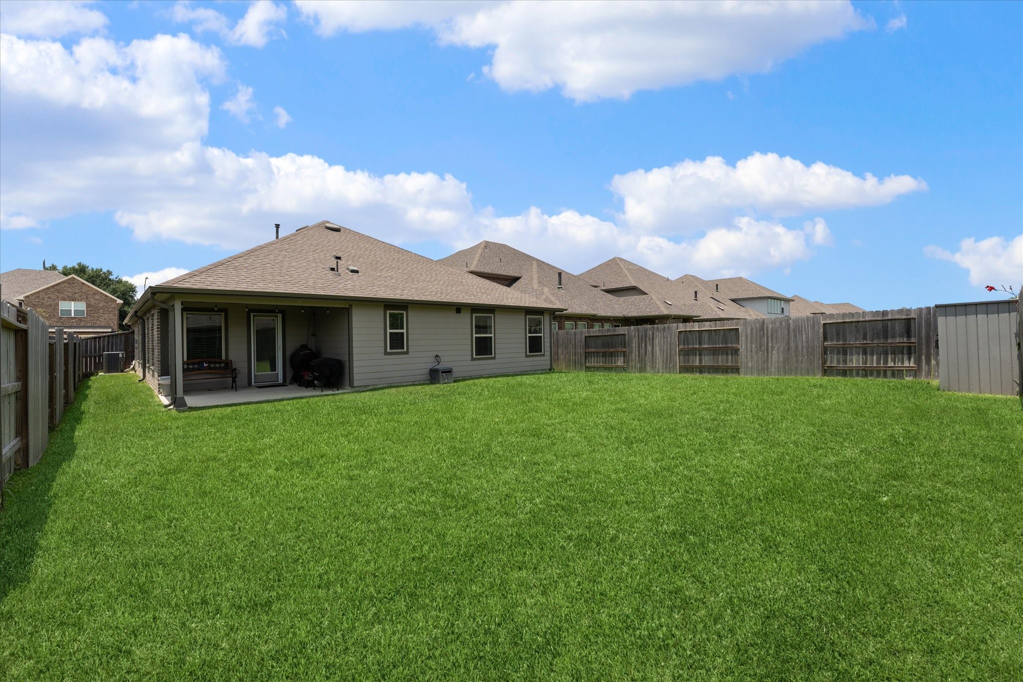 11251 Stirton Drive Property Photo 35