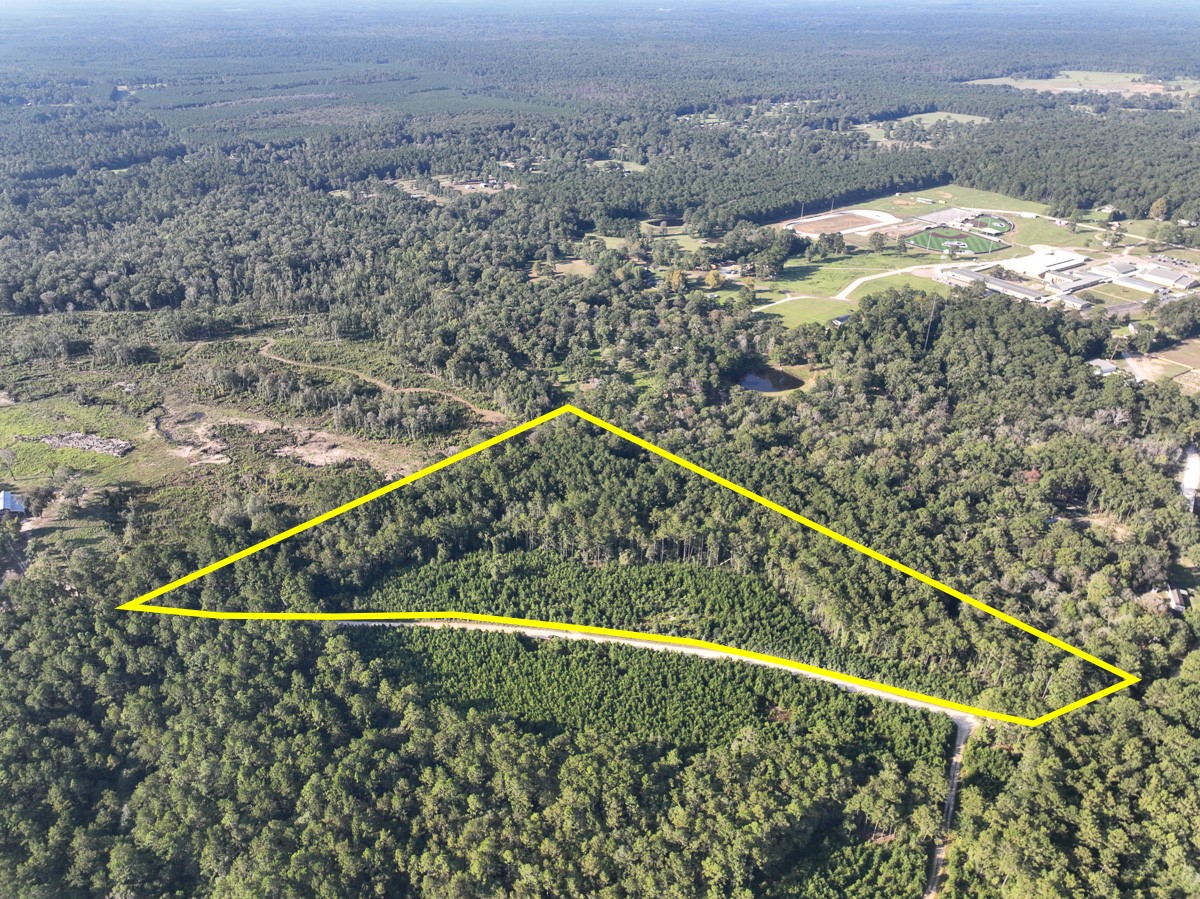 1 Dillon Road Property Photo 1
