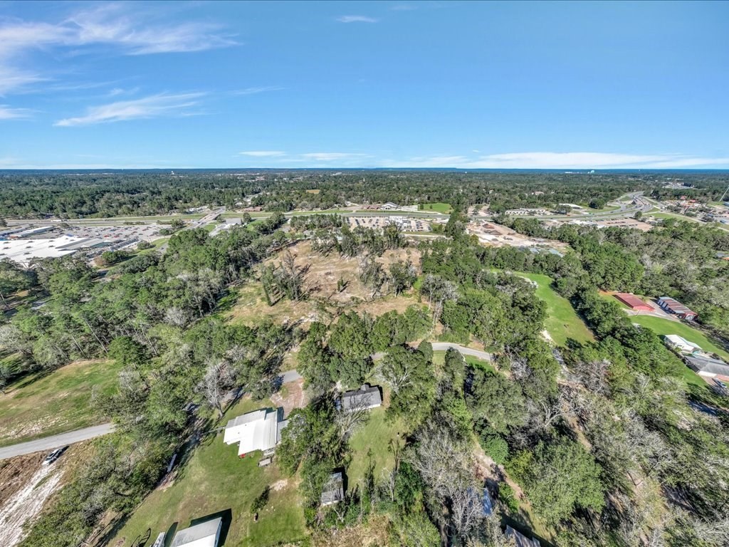 319 Sandybrook Property Photo 4