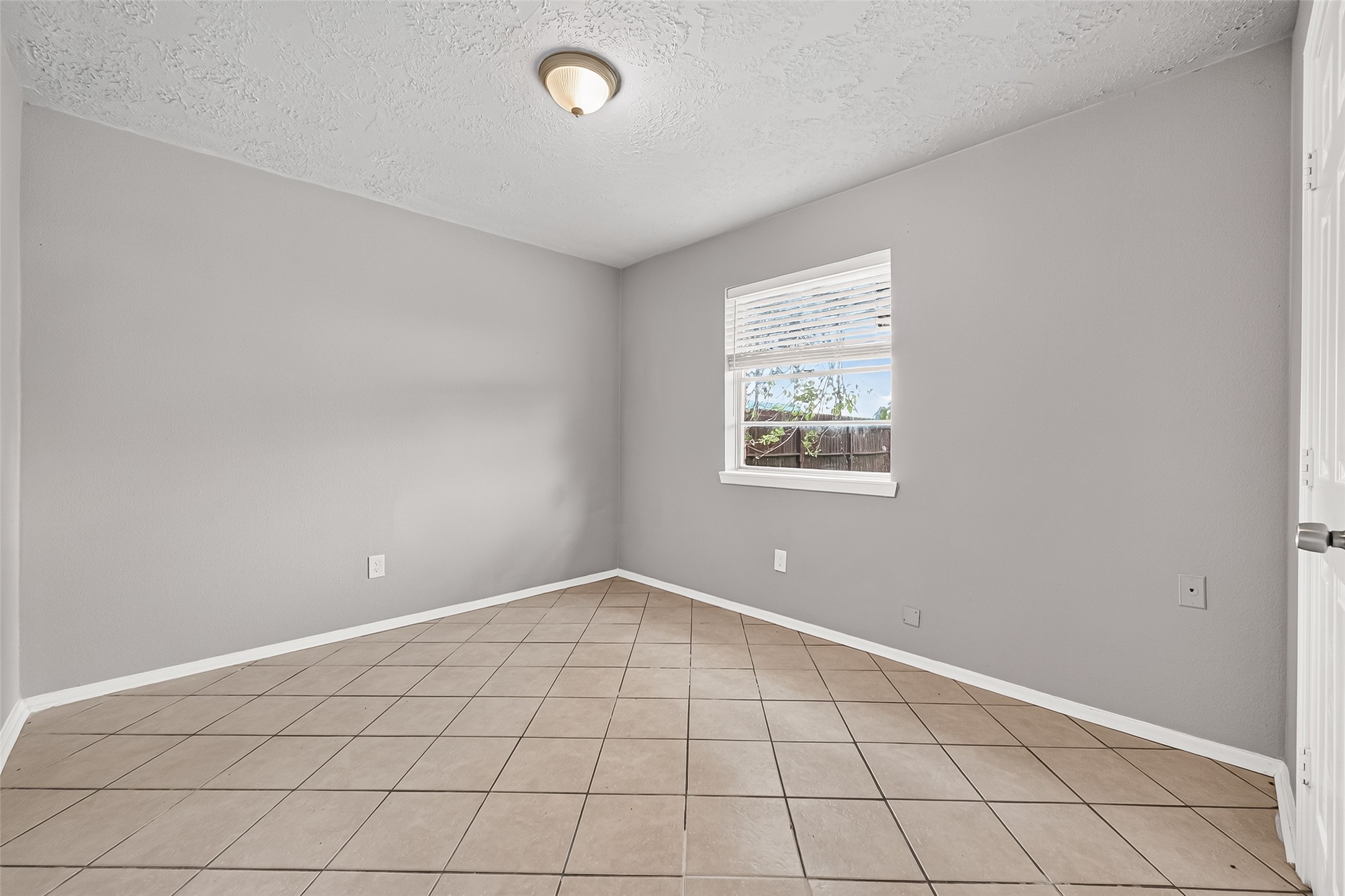 9903 Towne Tower Lane Property Photo 17