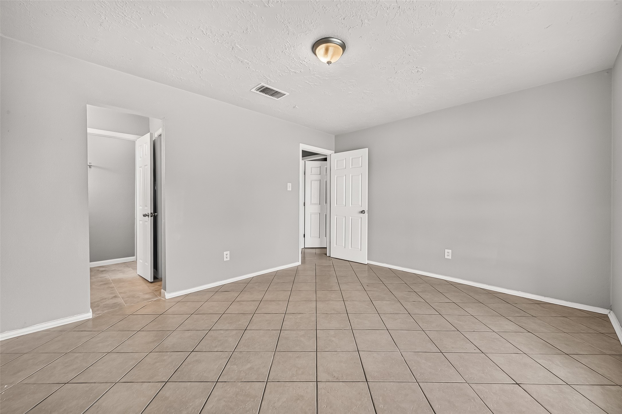 9903 Towne Tower Lane Property Photo 24