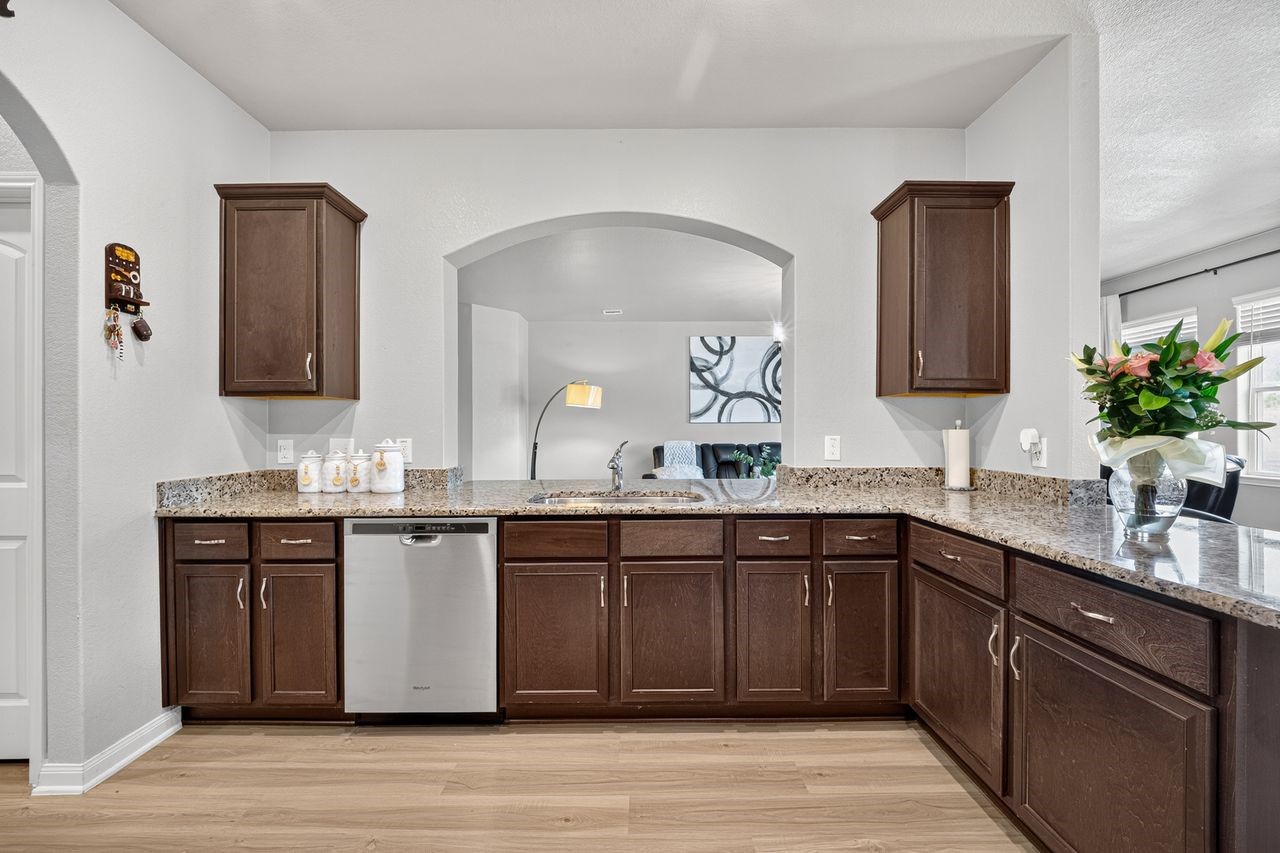 5903 Littoral Road Property Photo 9