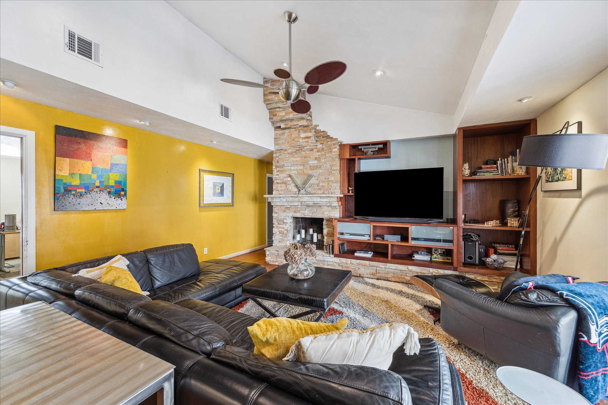 10102 Knoboak Drive Property Photo 10