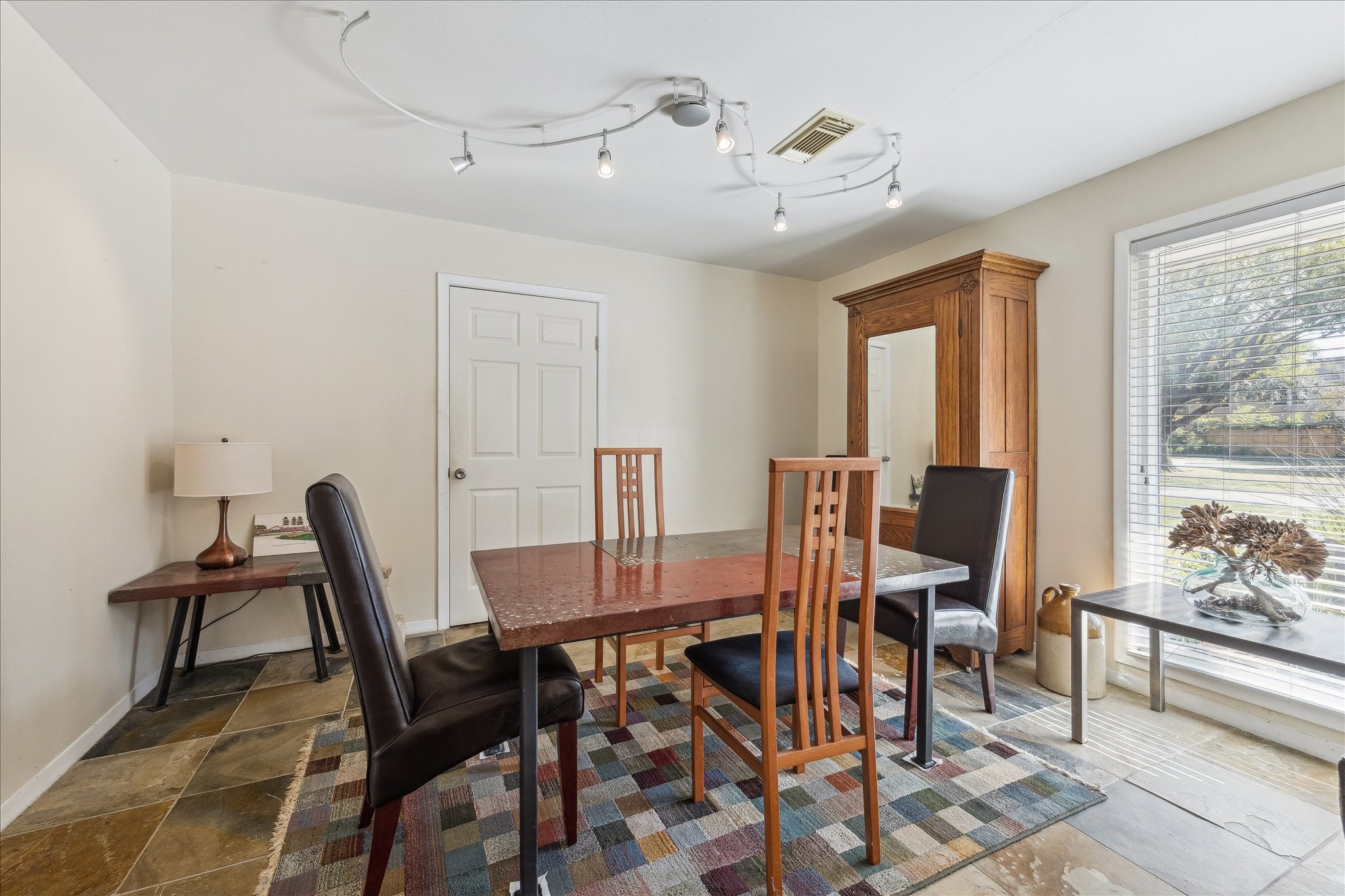 10102 Knoboak Drive Property Photo 21