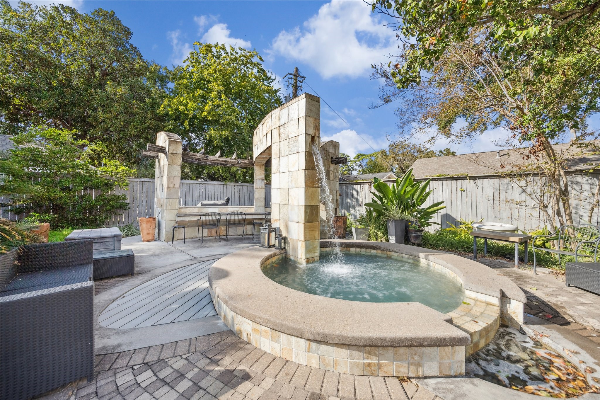 10102 Knoboak Drive Property Photo 35
