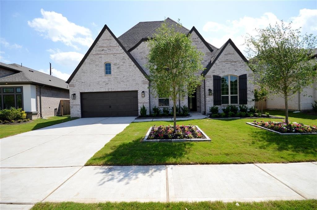 4410 Crossfield Property Photo 3