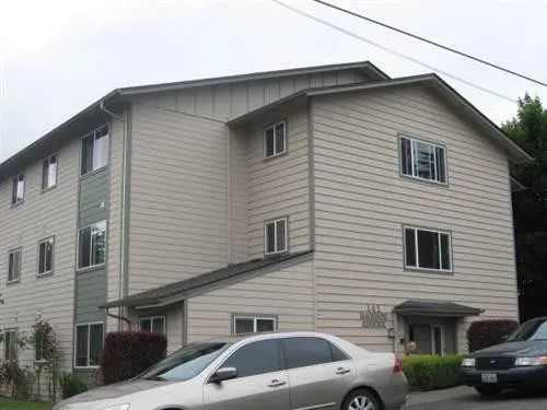141 S River Street Property Photo 4
