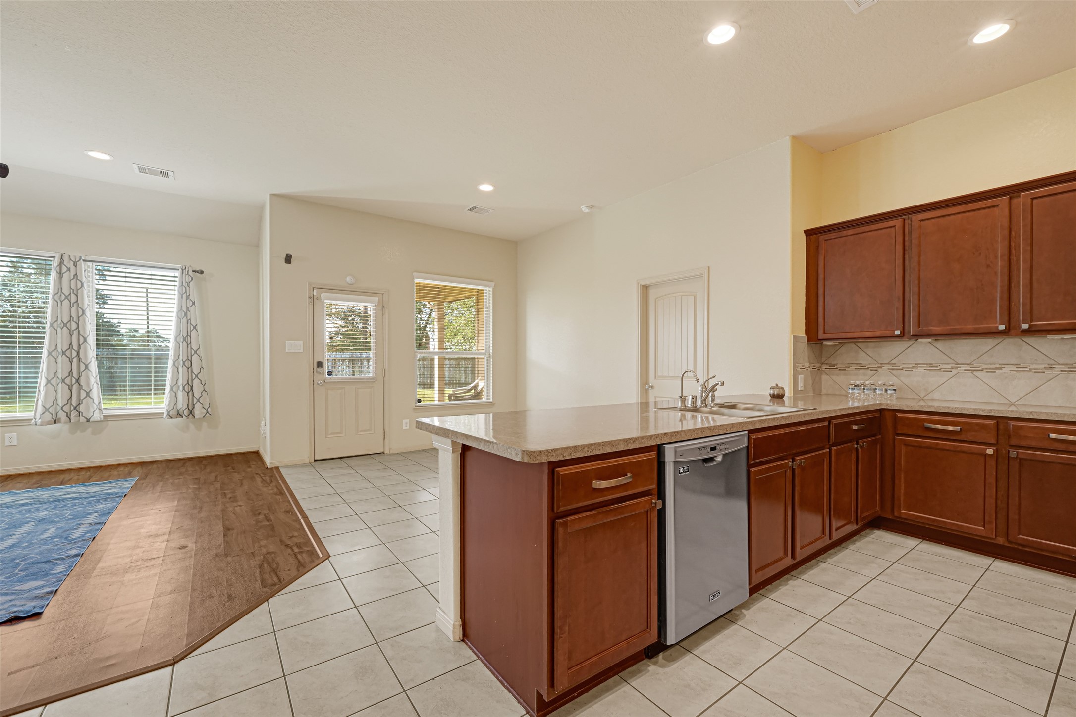 2207 Antler Trails Drive Property Photo 14