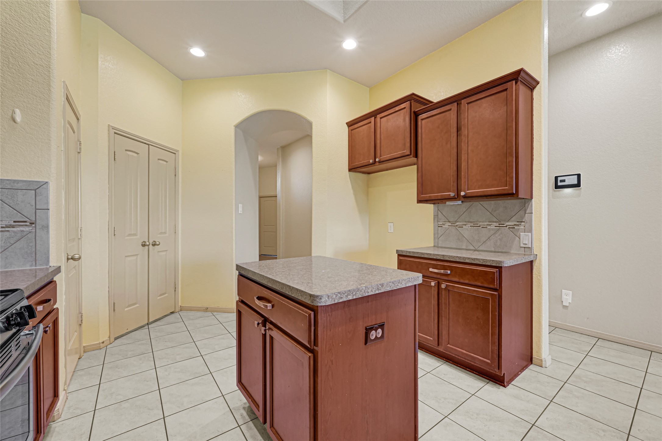 2207 Antler Trails Drive Property Photo 16