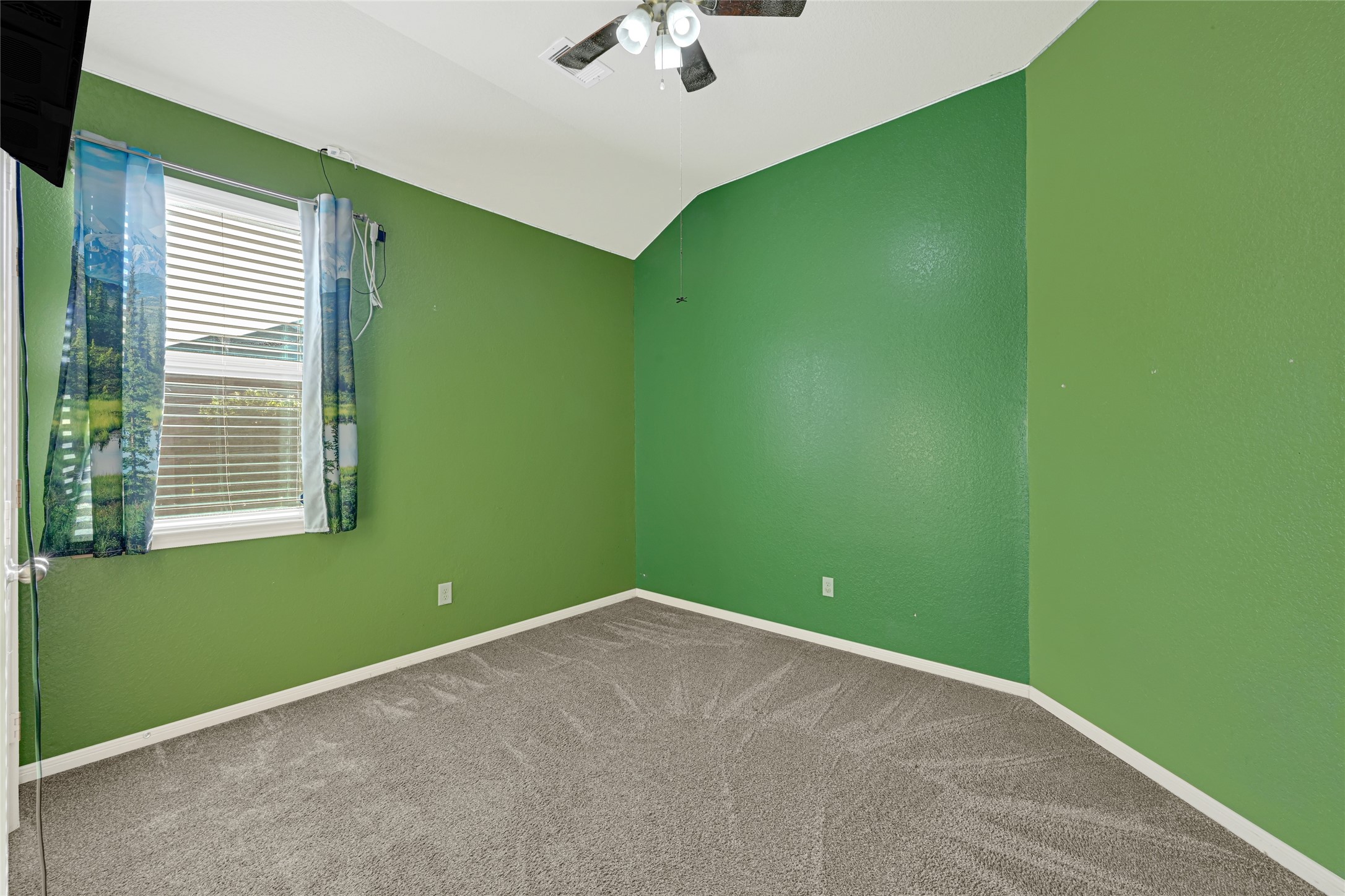 2207 Antler Trails Drive Property Photo 21