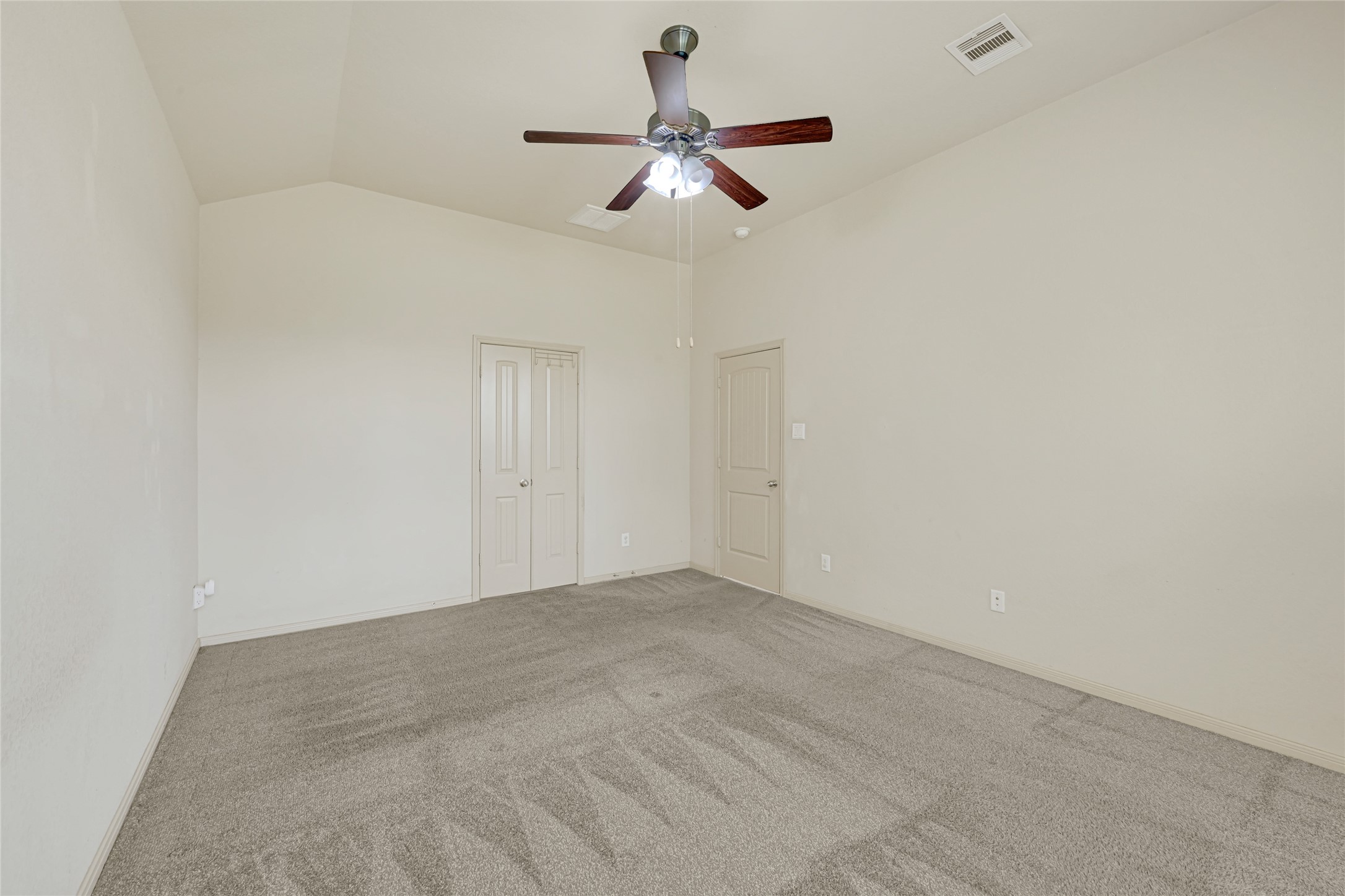 2207 Antler Trails Drive Property Photo 22