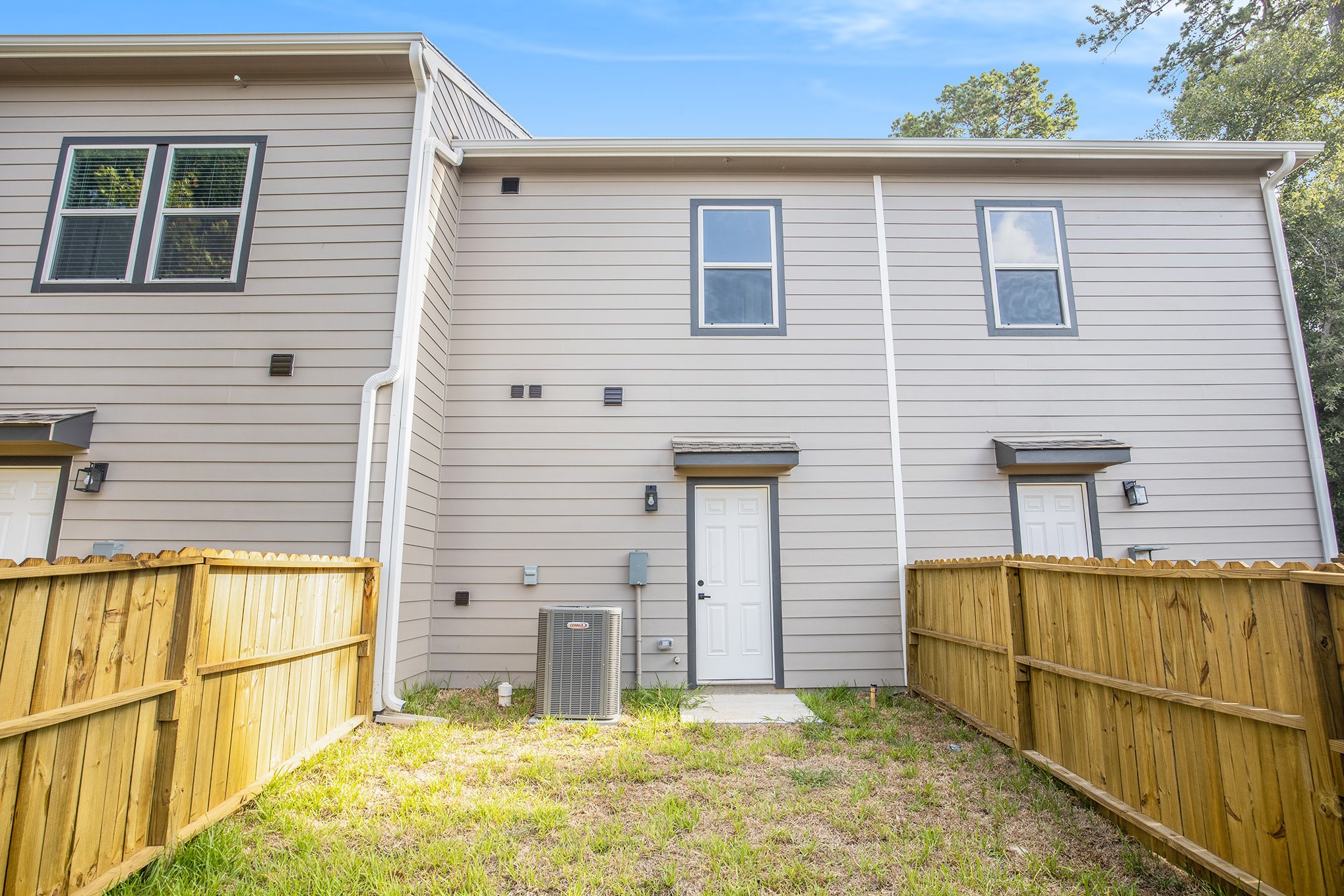 5262 Ella 803b Property Photo 14