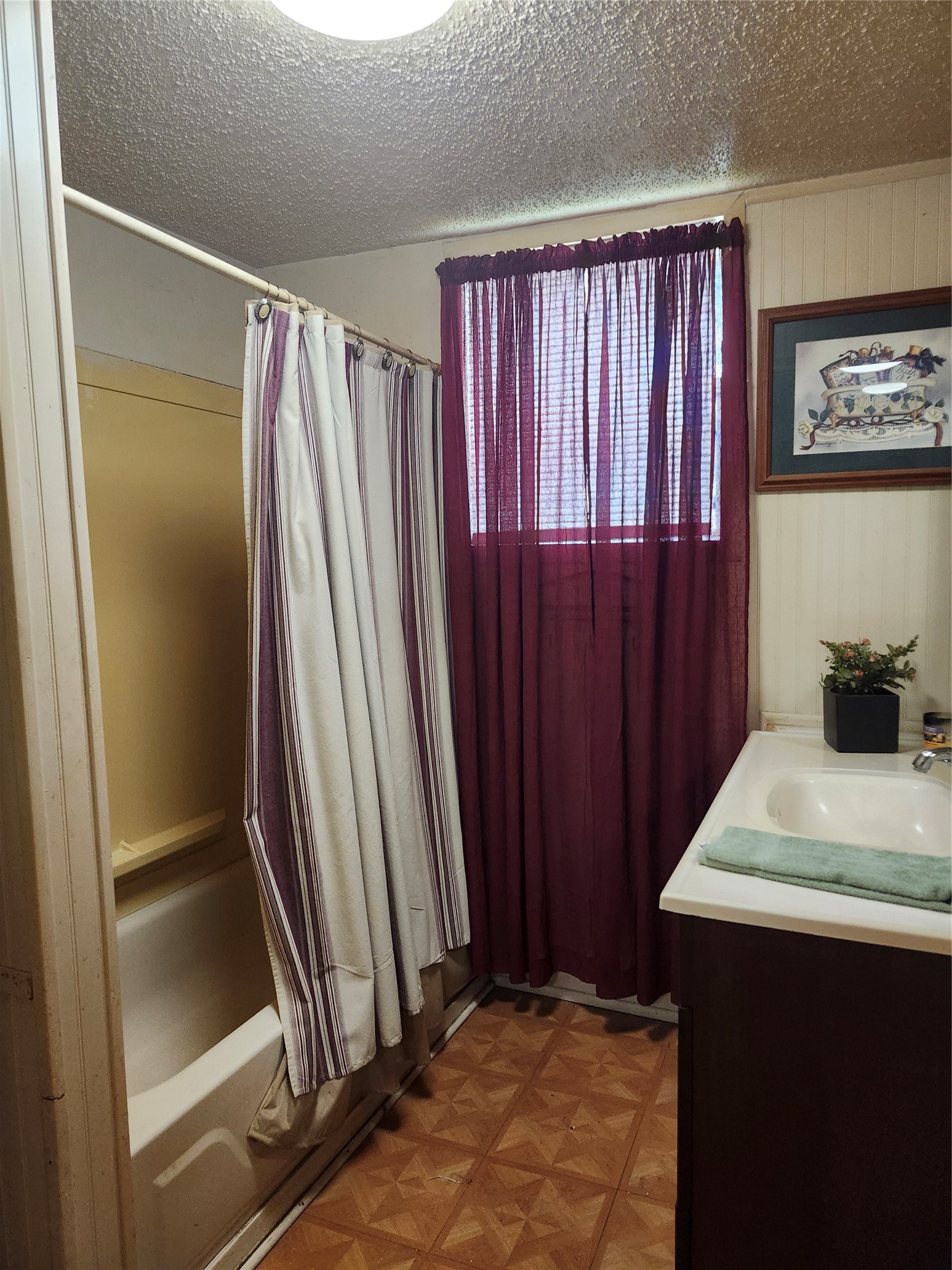 23164 Albert Drive Property Photo 9