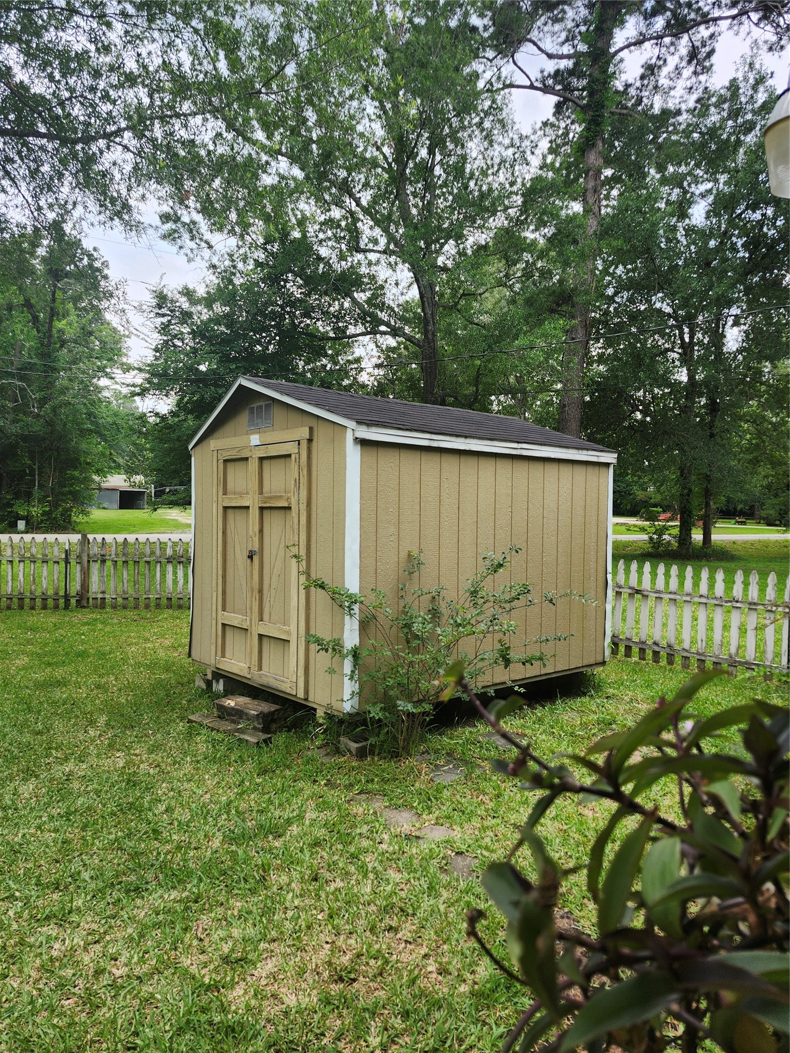 23164 Albert Drive Property Photo 12