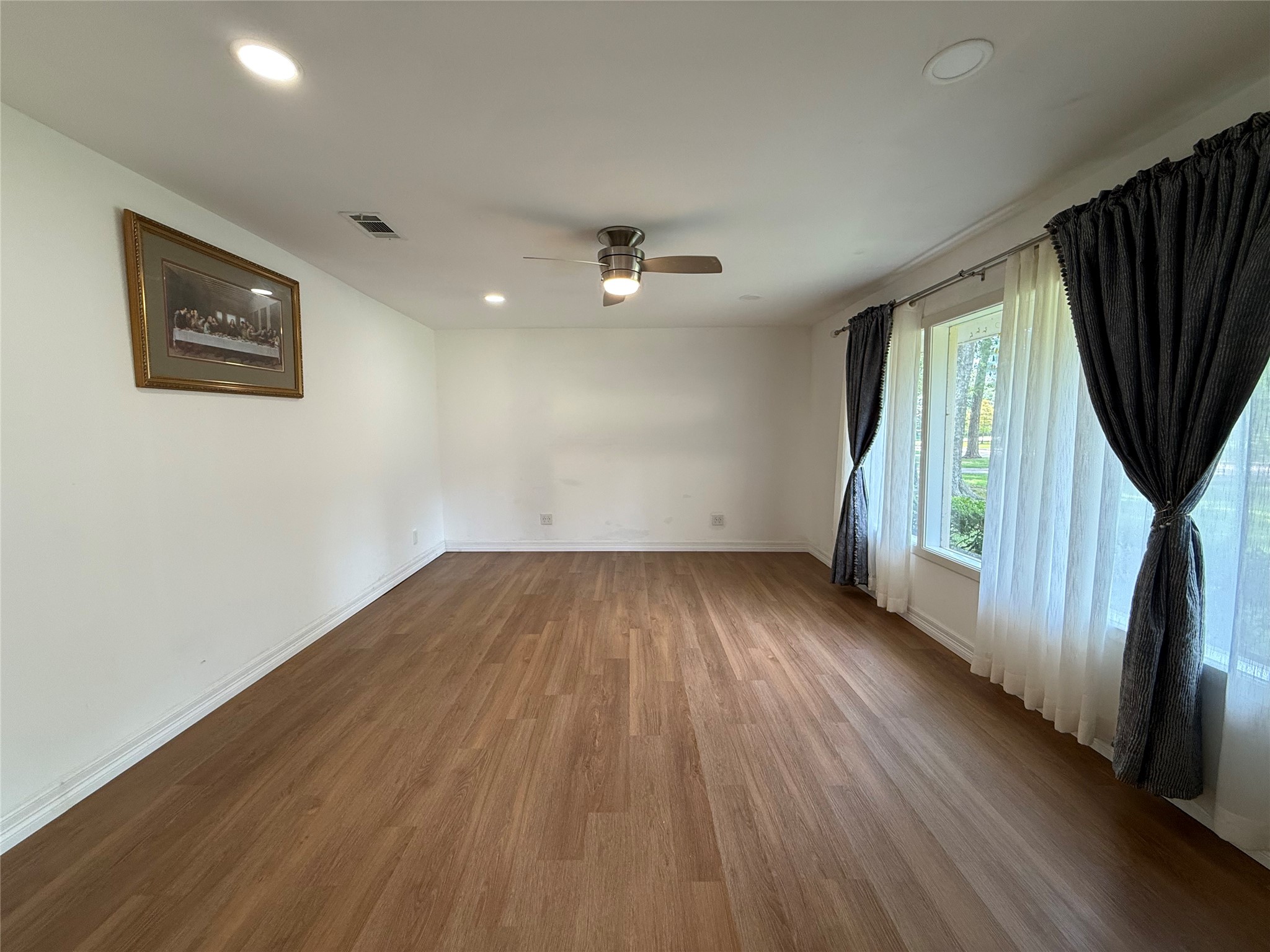11915 Steppingstone Lane Property Photo 9