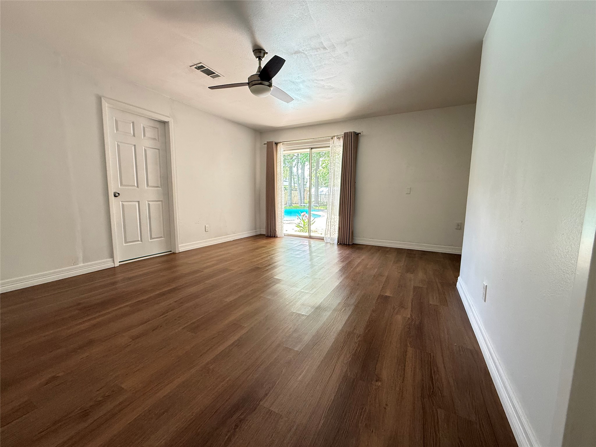 11915 Steppingstone Lane Property Photo 26