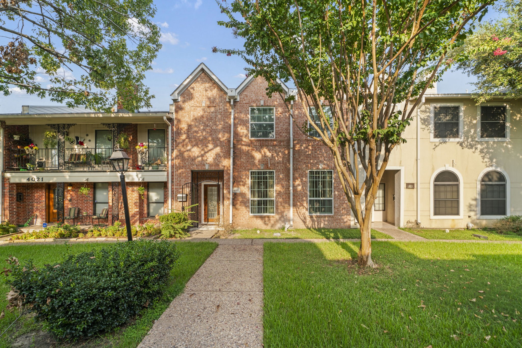 4023 Breakwood Drive Property Photo 1
