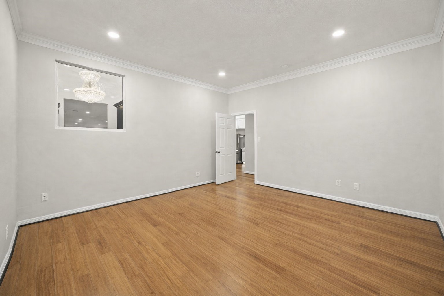 4023 Breakwood Drive Property Photo 9