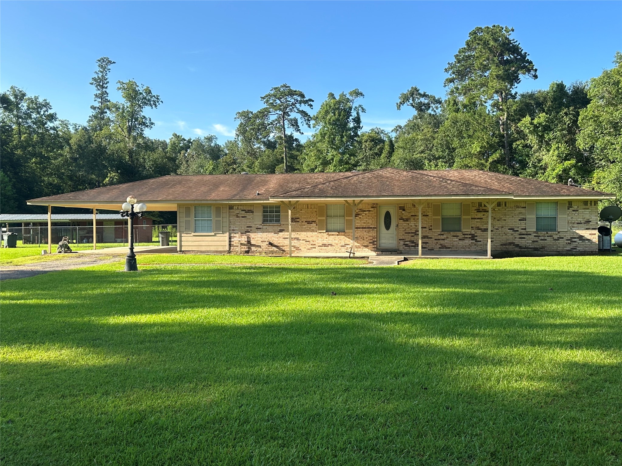 13379 Fm 770 Property Photo 1