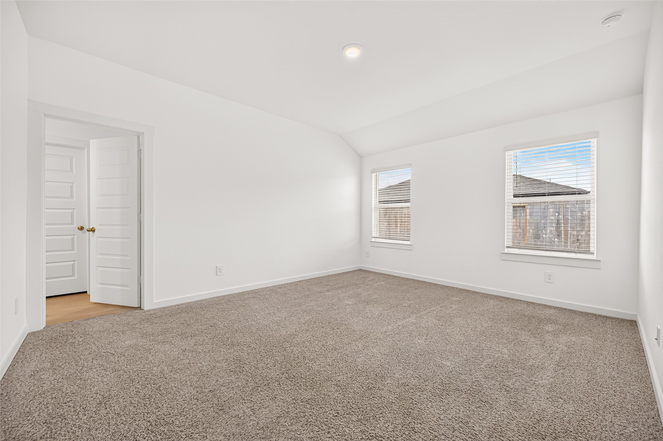 31742 Margaret Woods Lane Property Photo 7