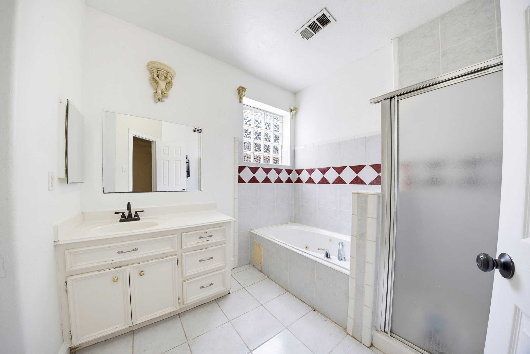 8117 Constellation Lane Property Photo 12