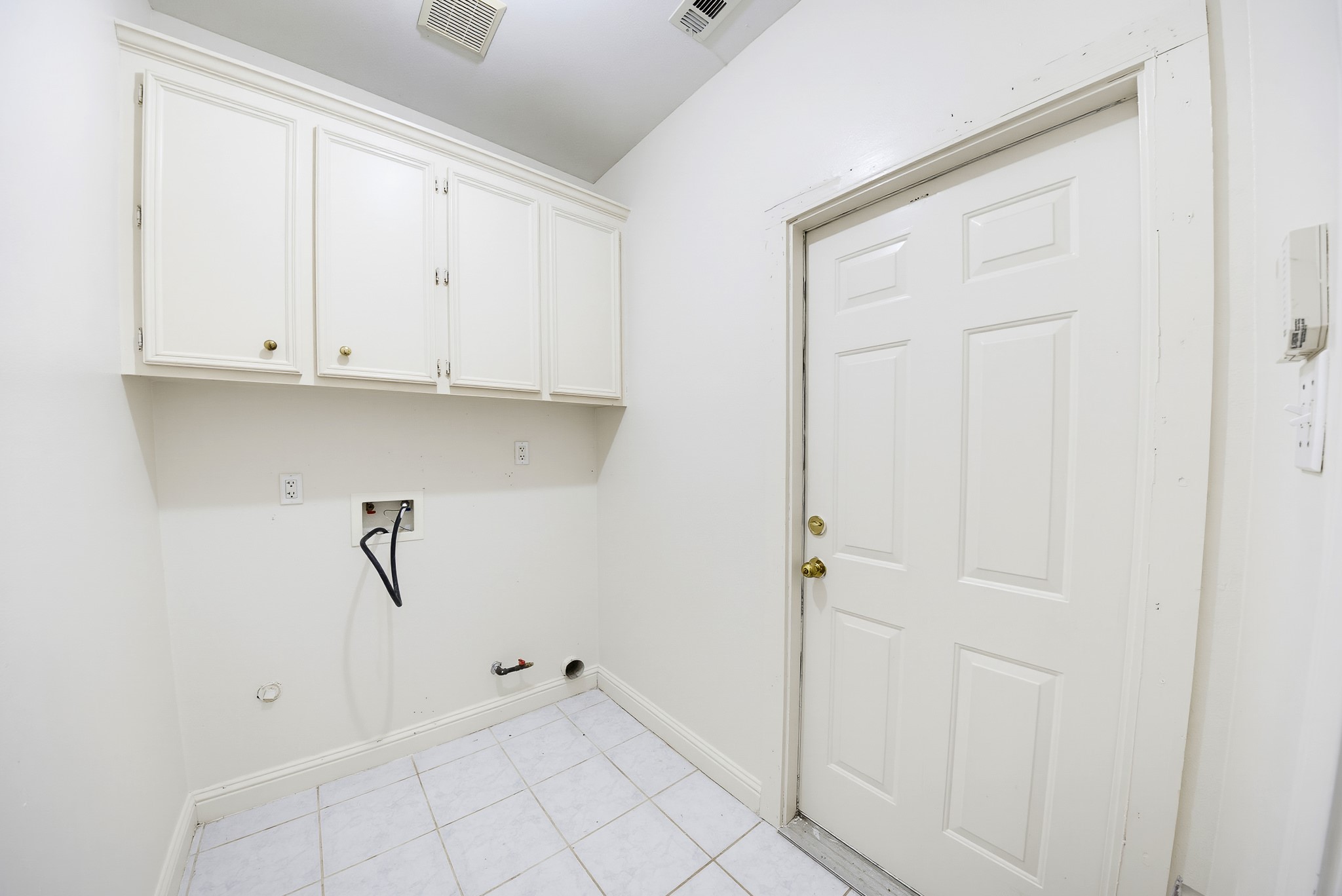 8117 Constellation Lane Property Photo 27