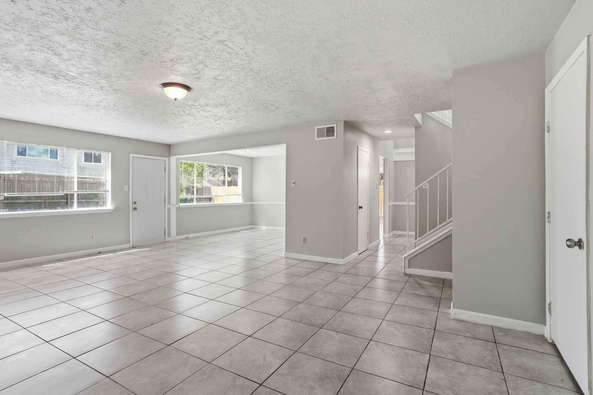 2315 Hampton Road Property Photo 11