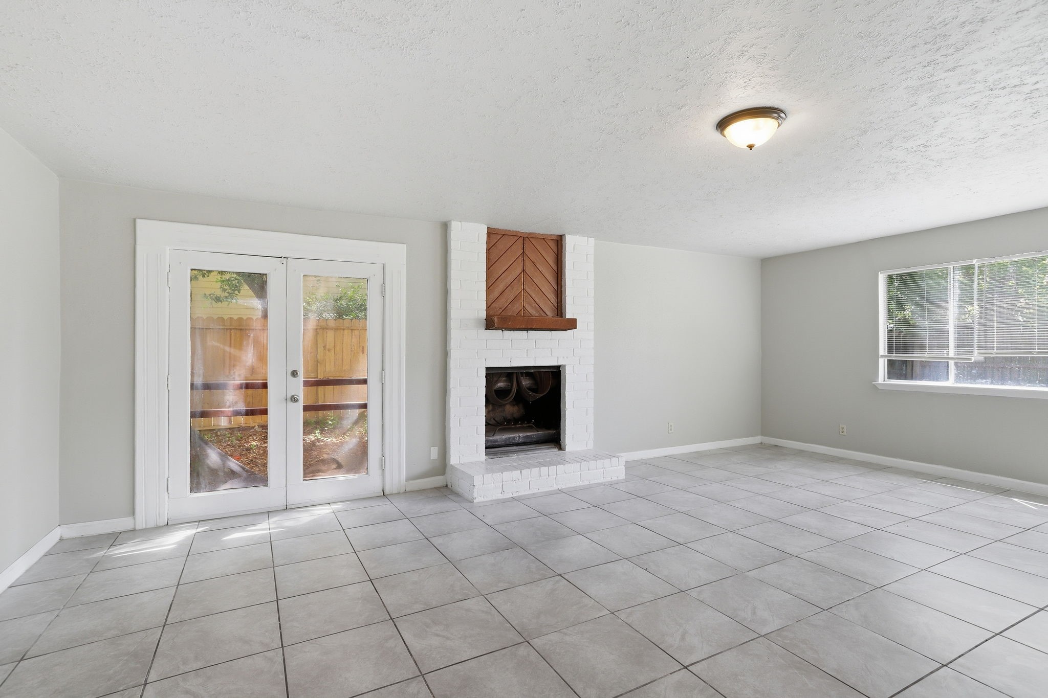 2315 Hampton Road Property Photo 12