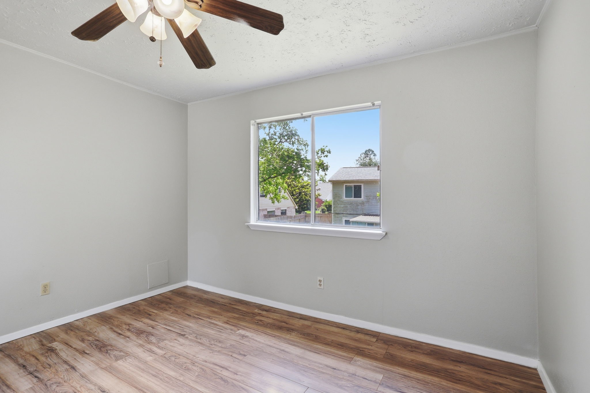 2315 Hampton Road Property Photo 35