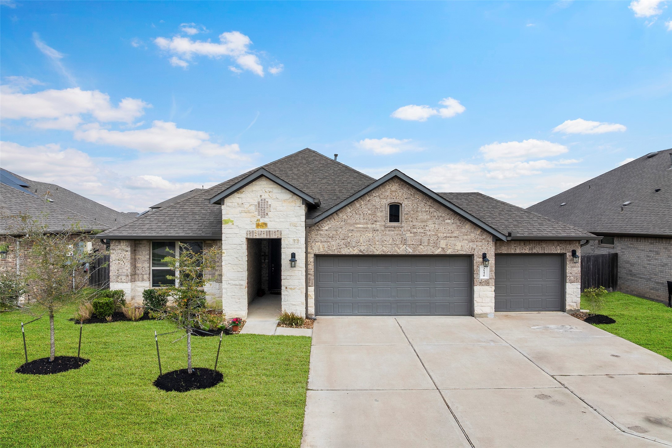 31430 Calle Linda Drive Property Photo 1