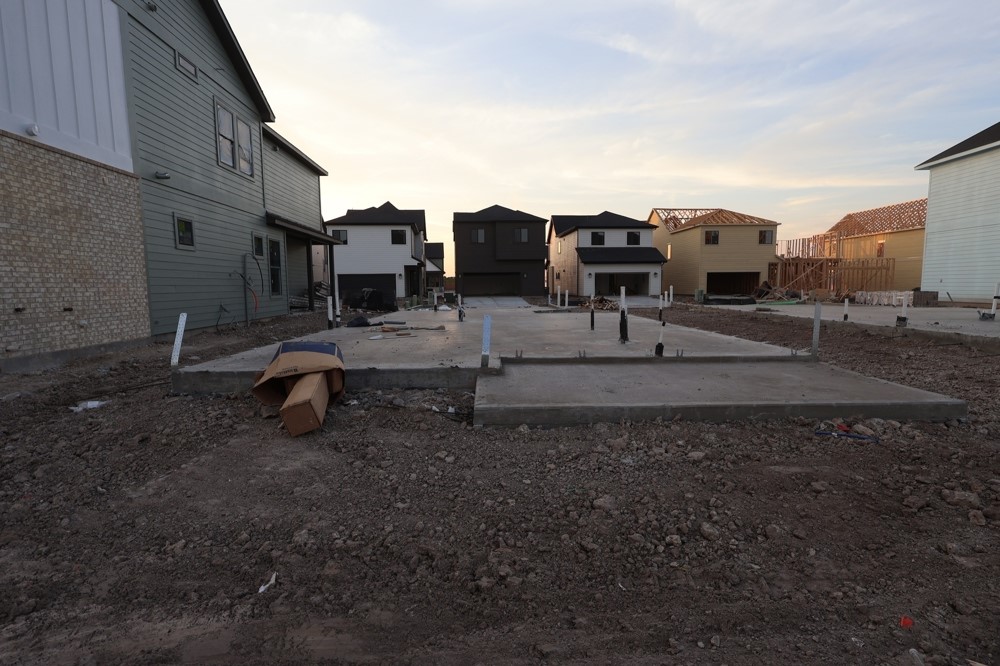 20022 Twilight Turn Place Property Photo 5