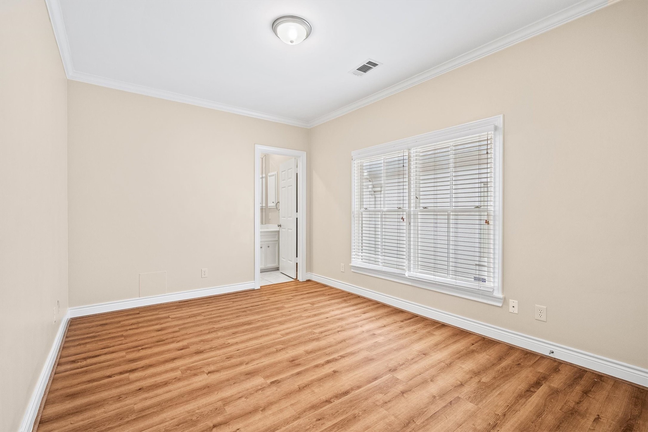 118 Oak Place Drive Property Photo 16