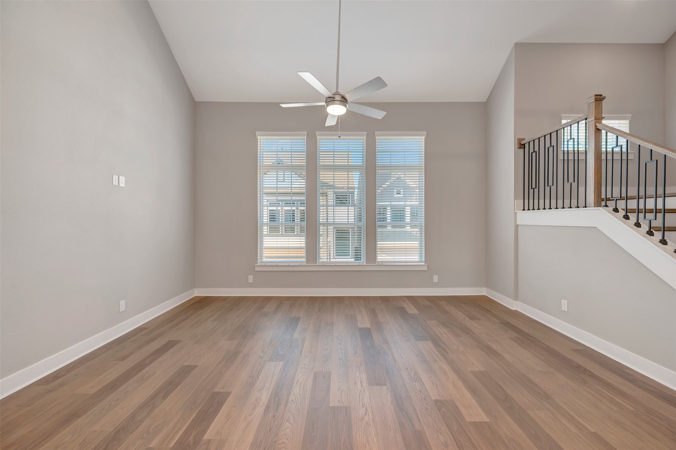16019 Hayes Park Drive Property Photo 27