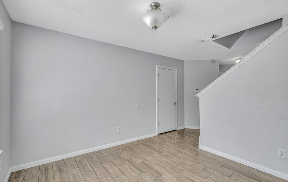2927 Cypress Island Drive Property Photo 13