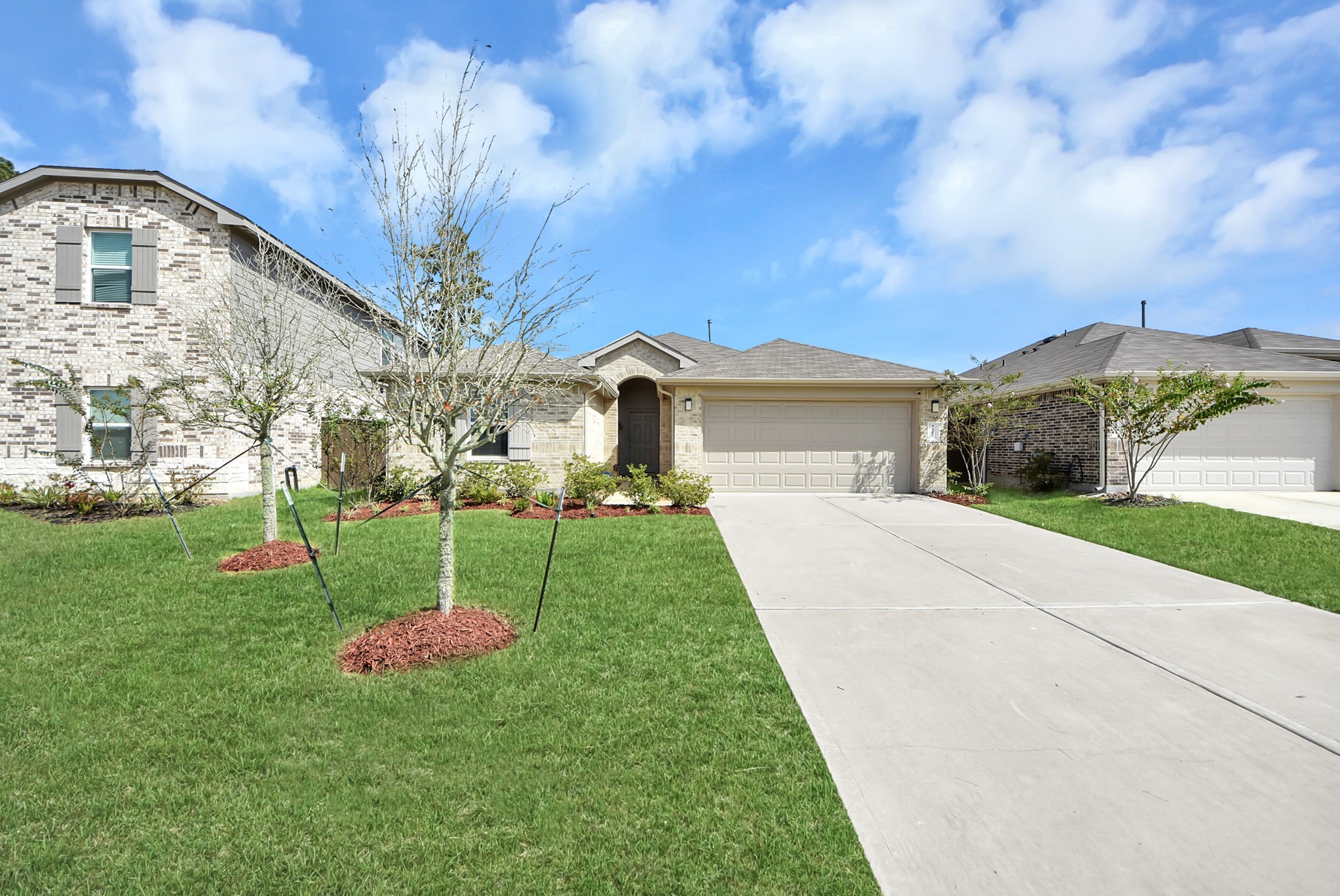 21227 Sunnyridge Way Property Photo 2