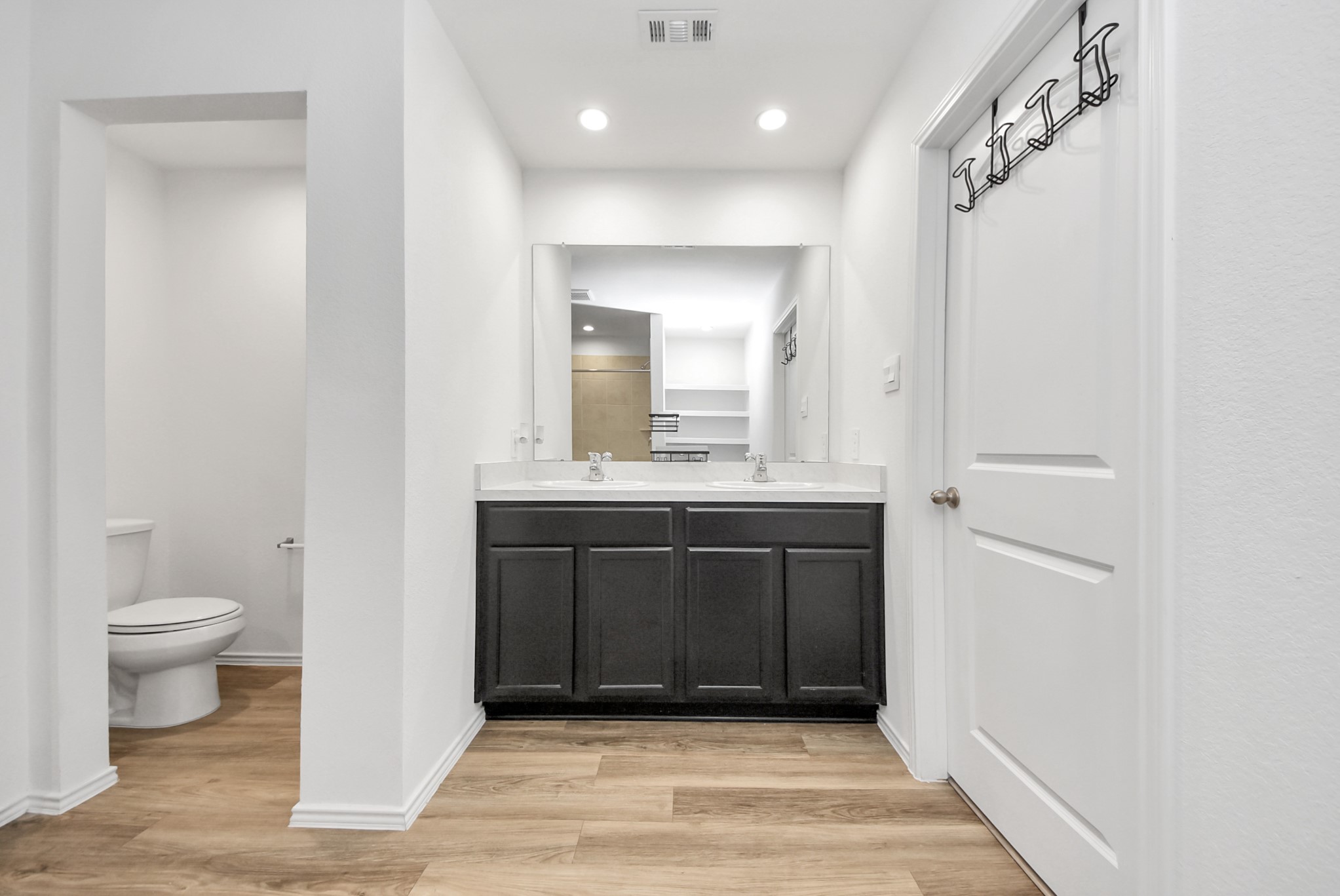 21227 Sunnyridge Way Property Photo 24