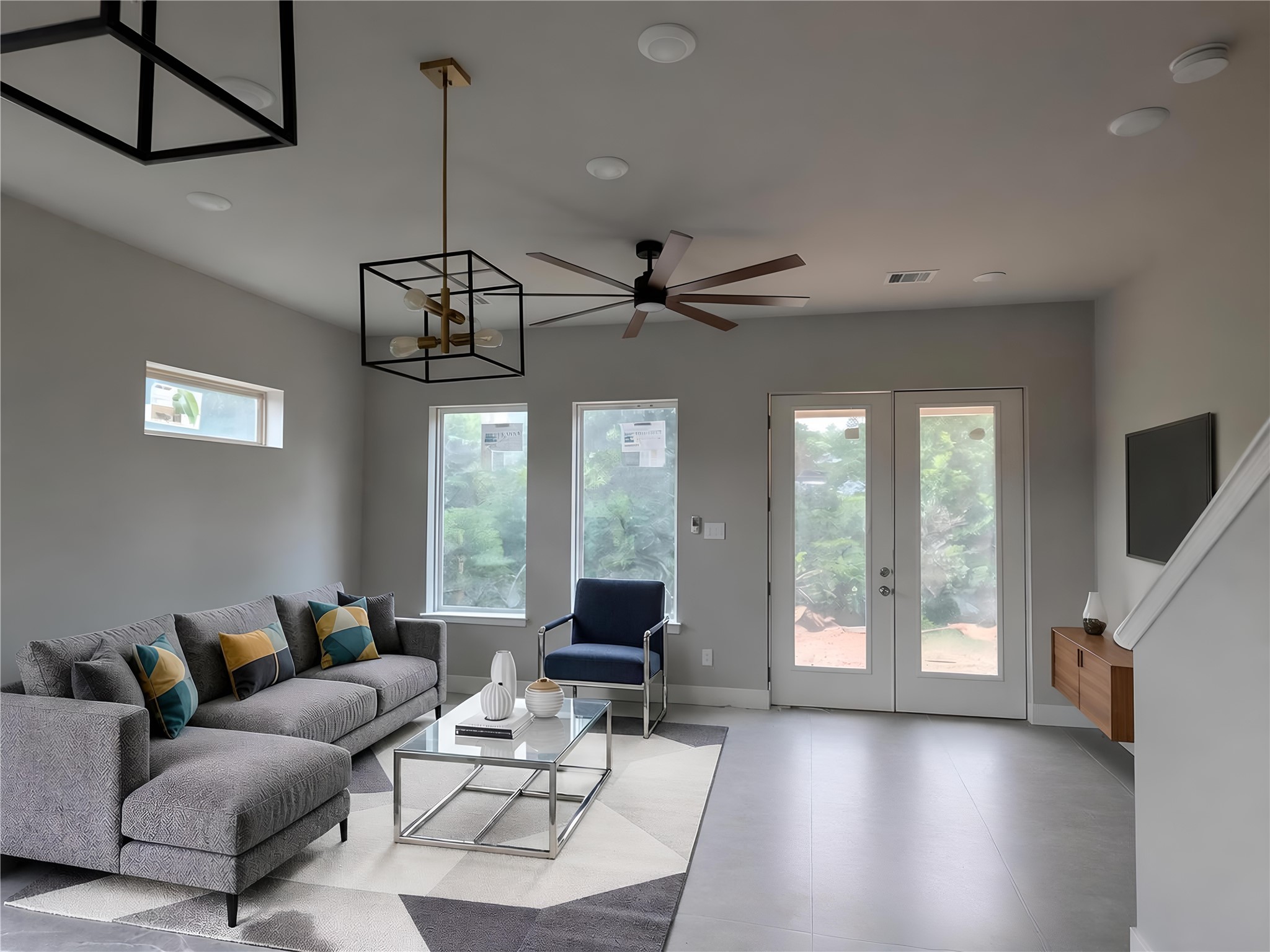 4720 Hare Street Property Photo 3