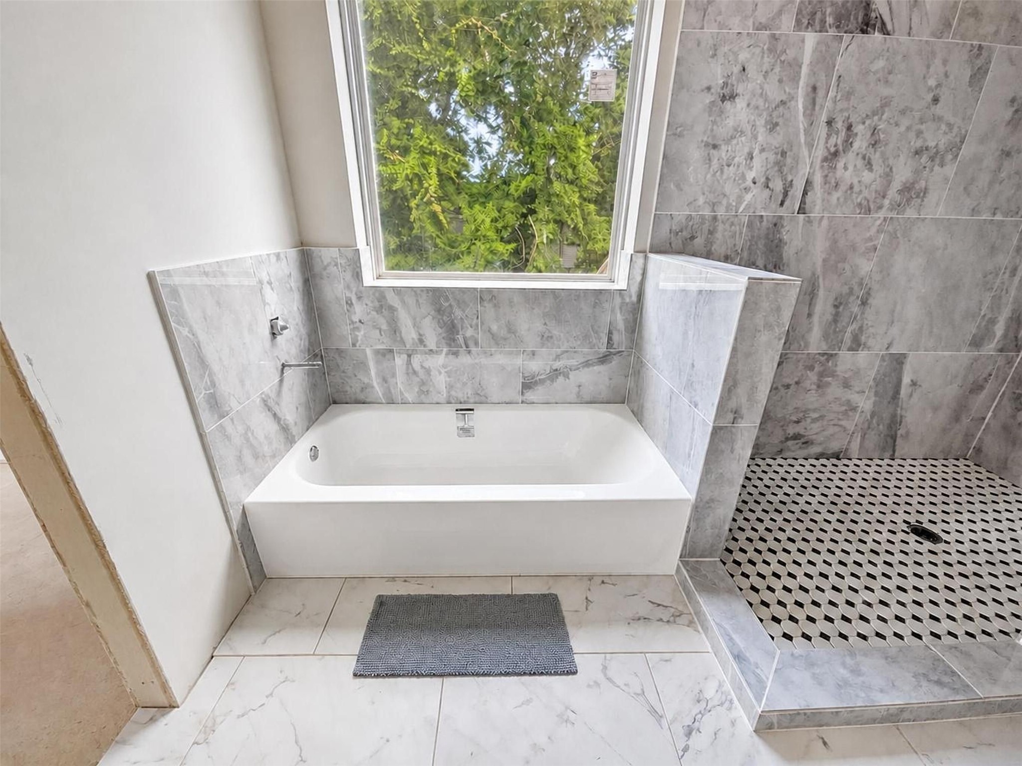 4720 Hare Street Property Photo 8