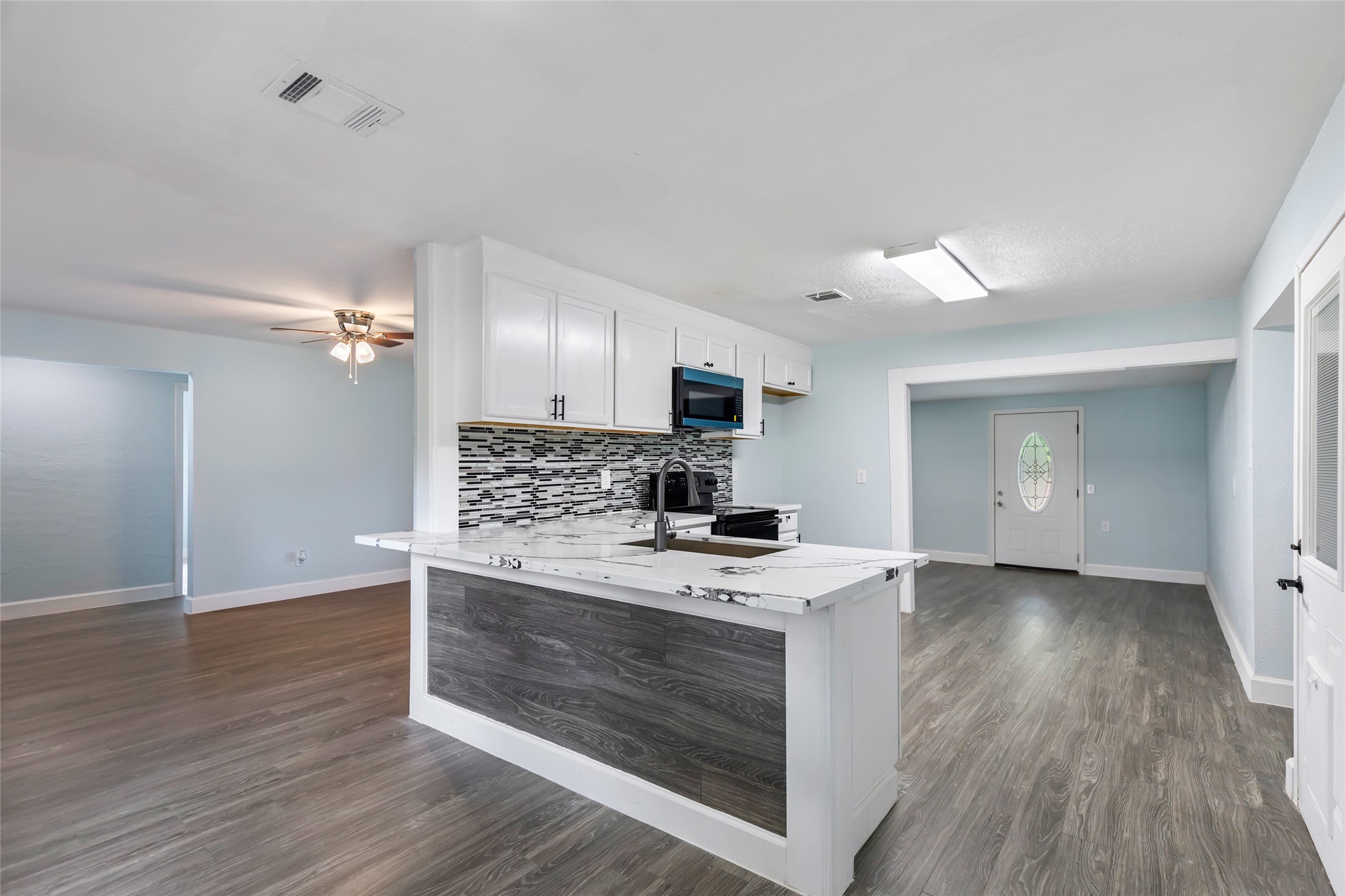 666 Elton Street Property Photo 13