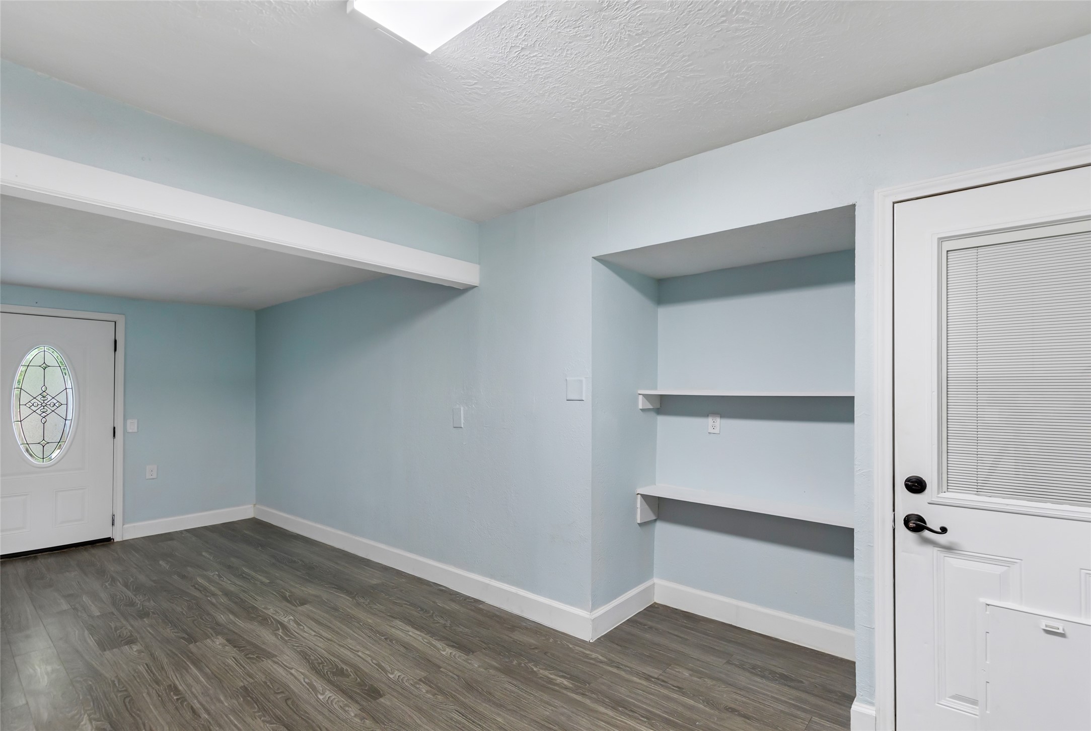 666 Elton Street Property Photo 15