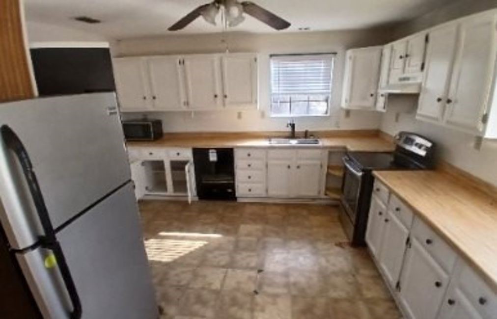 6554 S Highway 144 Property Photo 4