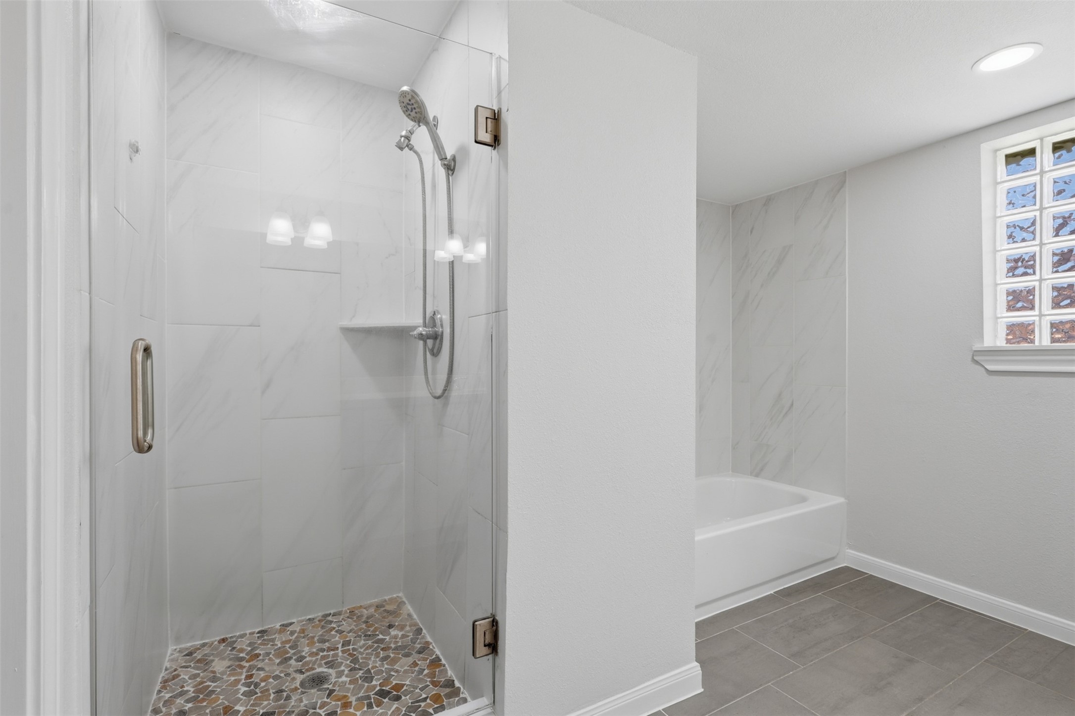 7826 Twin Hills Drive Property Photo 19