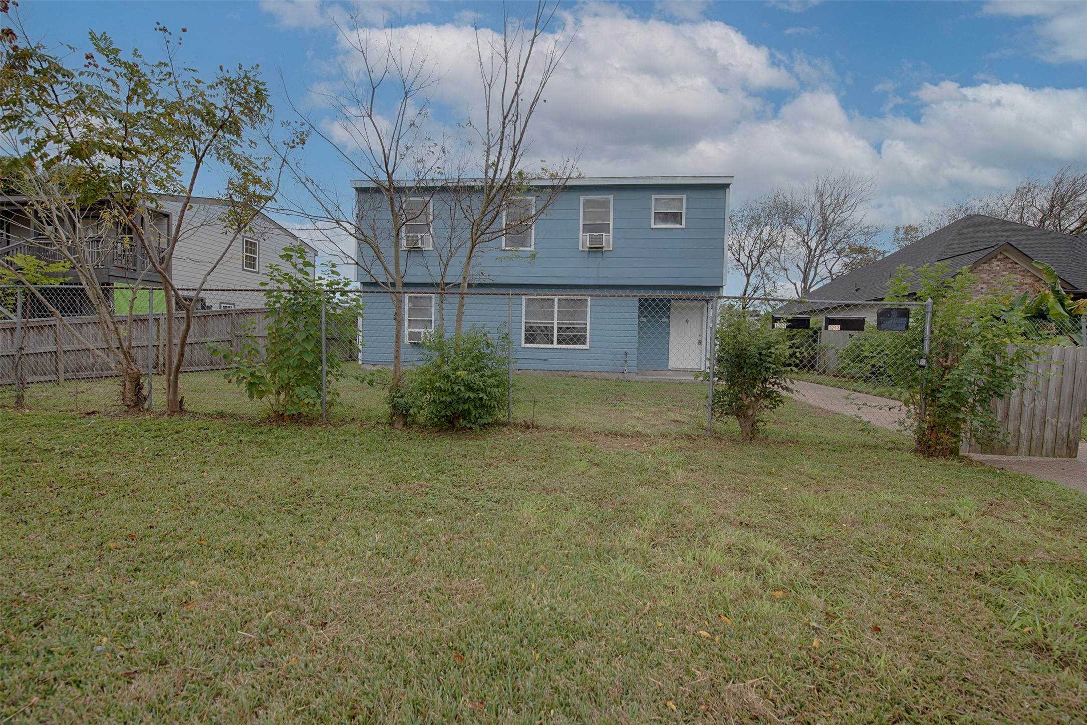 1211 1st Avenue N Property Photo 1
