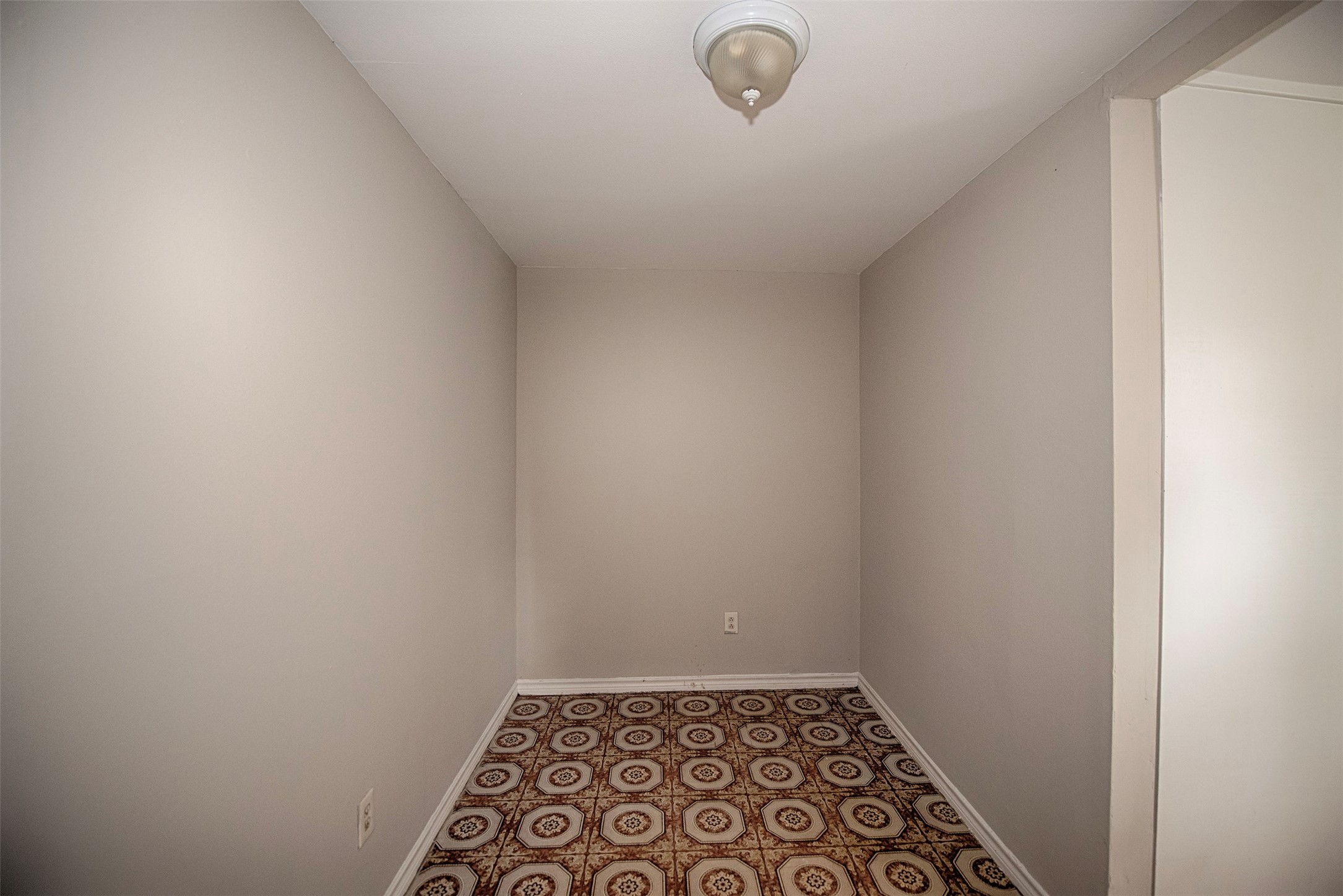 1211 1st Avenue N Property Photo 11