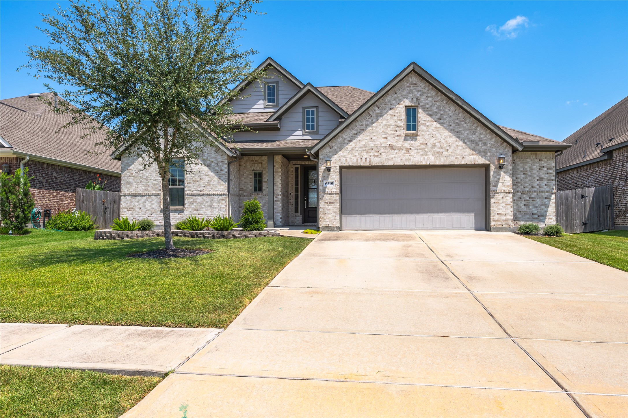 6318 Ontario Drive Property Photo 1