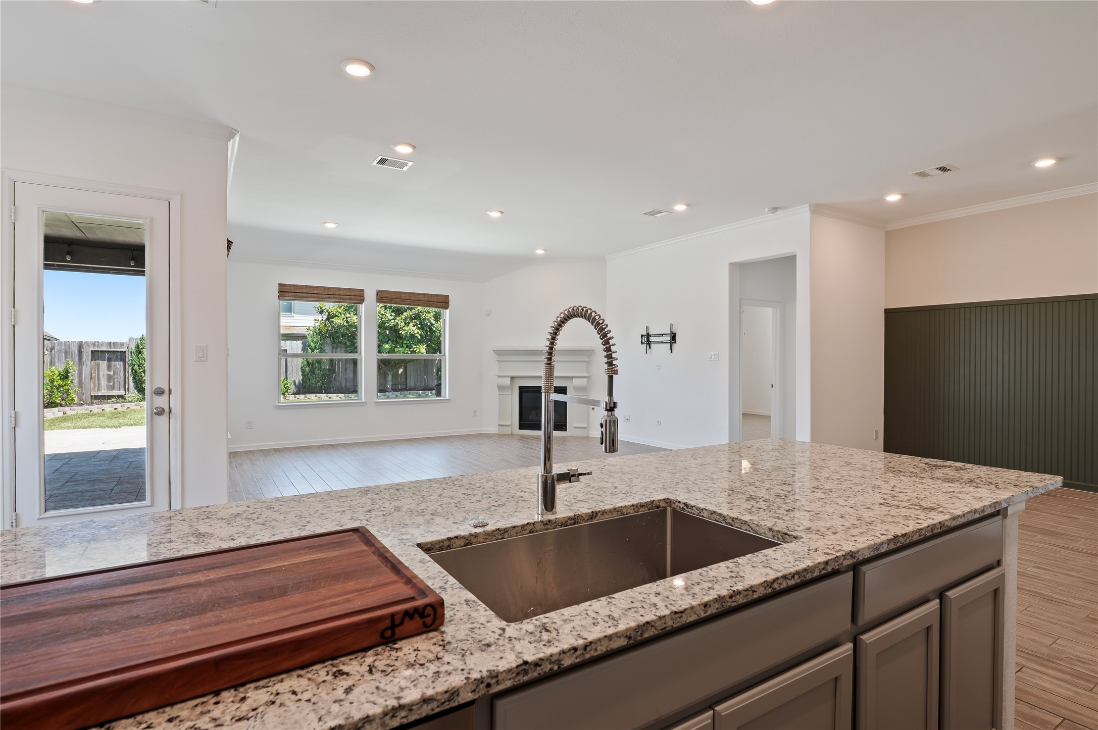6318 Ontario Drive Property Photo 11